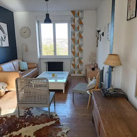 Maison Au Calme, Proche Du Centre De