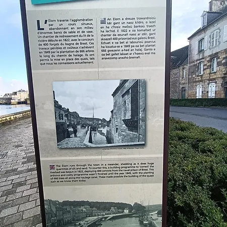 Maison Au Calme, Proche Du Centre De Hébergement de vacances Landerneau