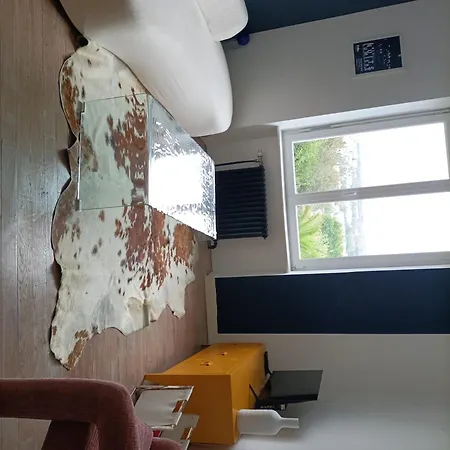Maison Au Calme, Proche Du Centre De Landerneau