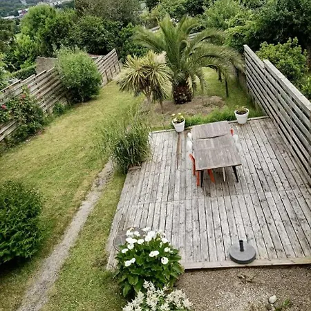 Maison Au Calme, Proche Du Centre De *